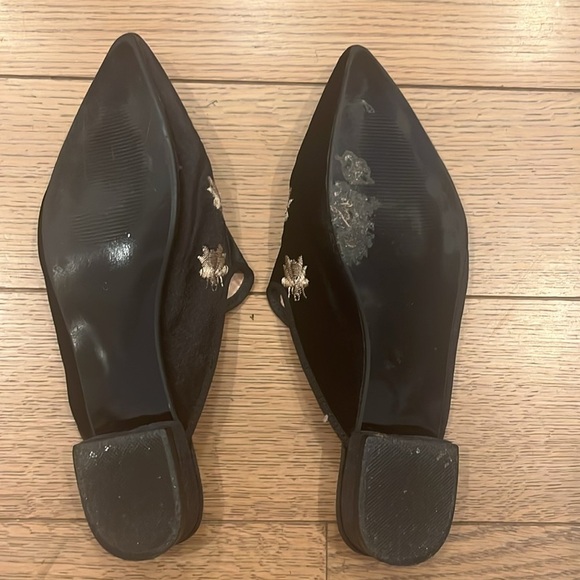 KMEIOO Velvet Bee Slip In Flat Size 10 - Picture 6 of 6